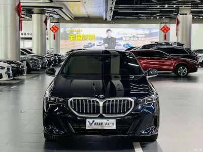 2025 BMW 5 Series 525Li M Sport Package, фото 2, лот 10632507
