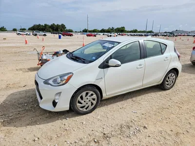 2015 TOYOTA PRIUS C ONE, фото 1, лот 10547243