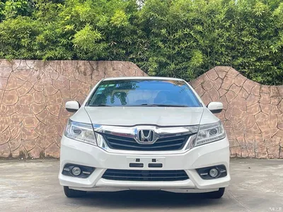 2015 Honda Lingpai 1.8L Automatic Luxury, фото 2, лот 10827440