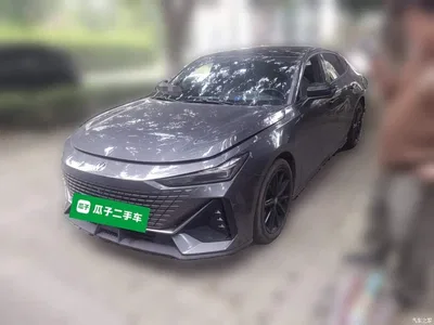 2022 Changan UNI-V 1.5T Premium Model, фото 1, лот 10255593