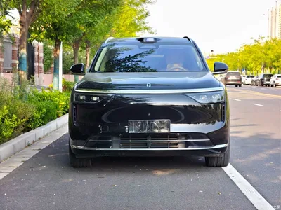 2025 AITO Wenjie AITO M8 Model Extended Range Max+ Edition 53.4kWh 6-Seater, фото 4, лот 10284925
