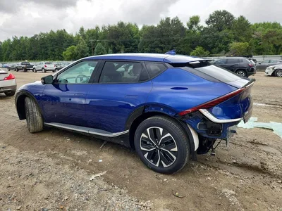 2024 KIA EV6 WIND, фото 2, лот 10775152