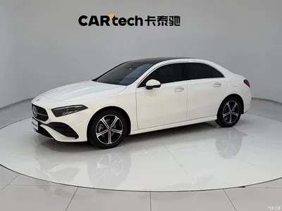 2025 Mercedes-Benz A-Class A 200 L Fashion Edition, фото 1, лот 10679288