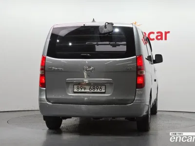 2015 Hyundai Starex 3-Seater VAN, фото 4, лот 10161308