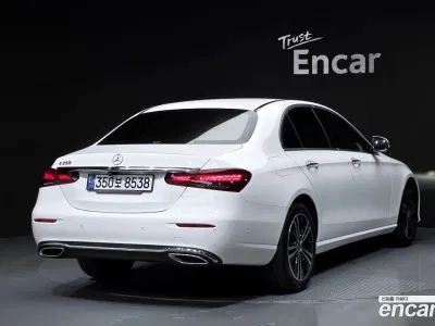 2021 Mercedes-Benz E-Class E250 Avantgarde, фото 1, лот 10069559