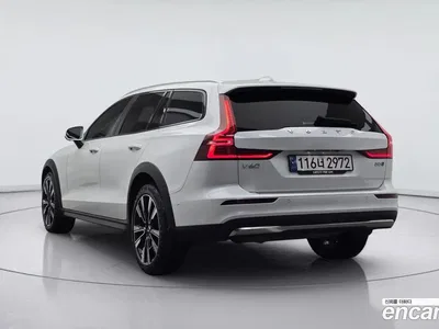 2023 Volvo V60 B5 Ultimate AWD, фото 4, лот 10129520