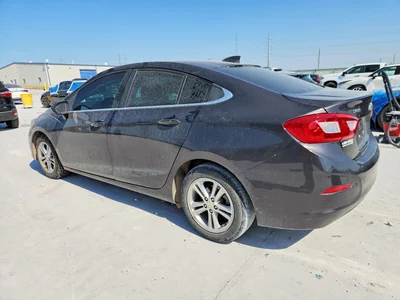 2017 CHEVROLET CRUZE LT, фото 2, лот 10679040