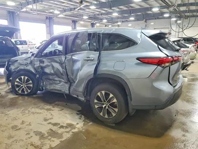 2022 TOYOTA HIGHLANDER HYBRID XLE, фото 2, лот 10891584