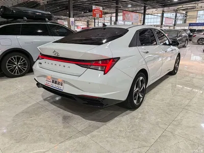 2022 Hyundai Elantra 1.5L CVT LUX Premium Edition, фото 2, лот 10694150