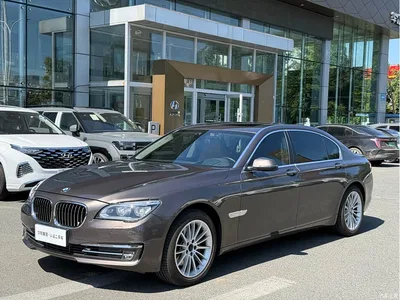 2013 BMW 7 Series Model 740Li xDrive, фото 1, лот 10458669