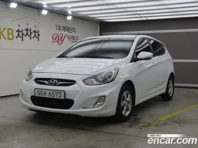 2014 Hyundai Accent Diesel WIT 1.6 VGT Modern, фото 1, лот 10121578