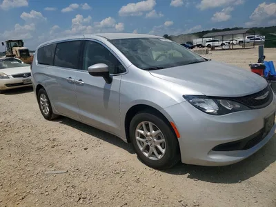 2022 CHRYSLER VOYAGER LX, фото 4, лот 10711854