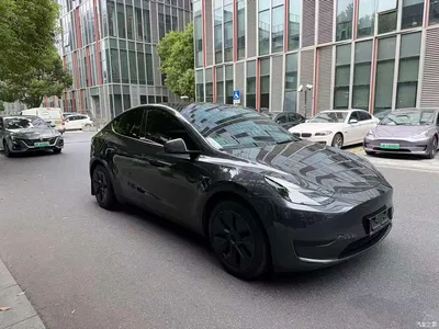 2024 Tesla Model Y Rear-Wheel Drive Version, фото 3, лот 11090196