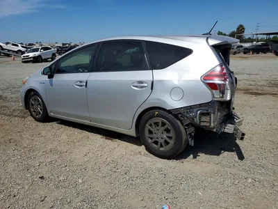 2017 TOYOTA PRIUS V FOUR, фото 2, лот 10891991