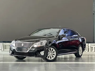 2012 Toyota Crown 2.5L Royal Leather Edition, фото 1, лот 10273754