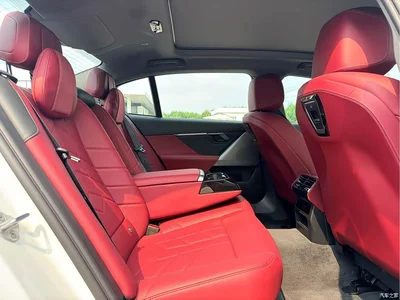 2024 BMW i5 eDrive 35L M Sport Package, фото 4, лот 10473830