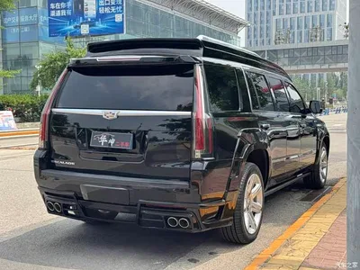 2017 Cadillac Escalade 6.2L ESV Platinum Extended, фото 3, лот 10304037