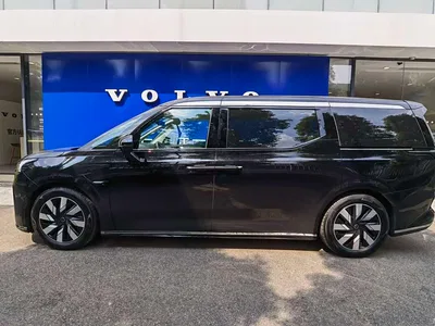 2025 Volvo EM90 Ultra Six-Seater, фото 3, лот 10766391