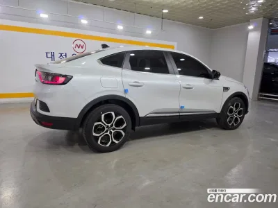 2026 Renault Arkana 1.6 GTe Iconic, фото 3, лот 10189299