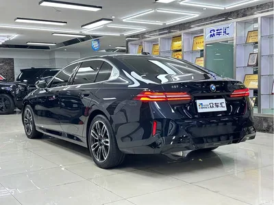 2025 BMW 5 Series 530Li Leading M Sport Package, фото 4, лот 11409279