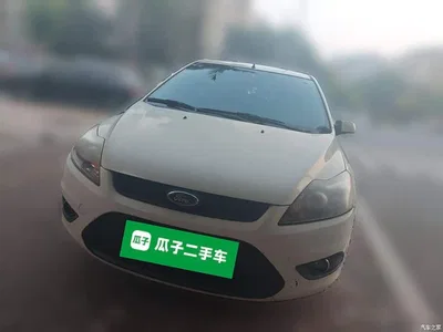 2013 Ford Focus Hatchback Classic 1.8L Automatic Base, фото 2, лот 11395424
