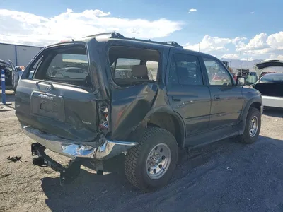 1997 TOYOTA 4RUNNER SR5, фото 3, лот 10983911