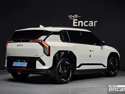 2025 Kia EV3 Standard 2WD, фото 1, лот 10071912