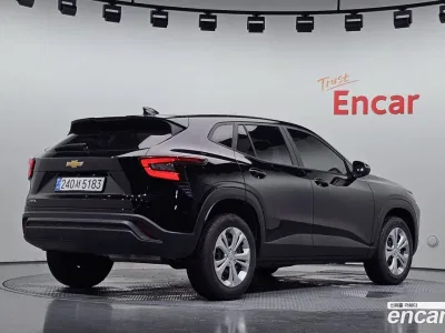 2025 Chevrolet Trax 1.2 LS, фото 2, лот 10224140