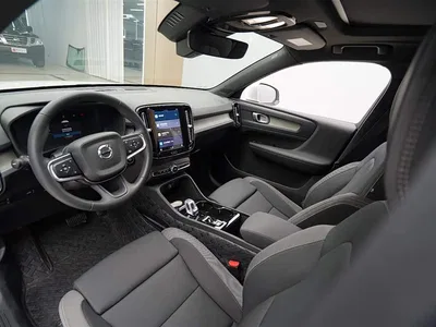 2024 Volvo XC40 B3 Smart Elite Luxury Edition, фото 3, лот 10353888