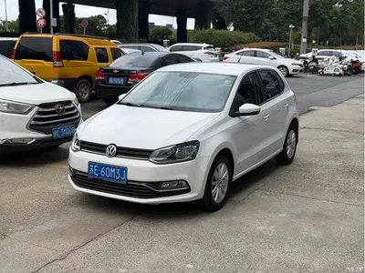 2014 Volkswagen Polo 1.6L Automatic Comfort Edition, фото 1, лот 10418255