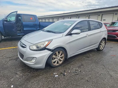 2013 HYUNDAI ACCENT SE, фото 1, лот 10746433