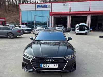 2021 Audi A7 55 TFSI Quattro Premium, фото 1, лот 10100125