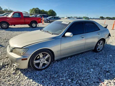 2001 LEXUS IS 300, фото 1, лот 10971500