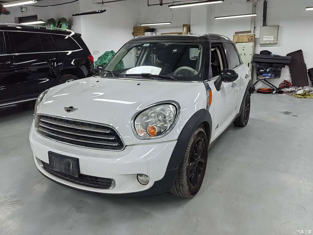 2014 MINI COUNTRYMAN 1.6T COOPER ALL4 Fun, фото 1, лот 11216229