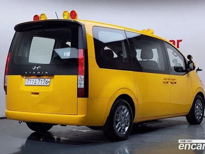 2022 Hyundai Staria L3.5 Kinder Safety Car, фото 2, лот 10401442