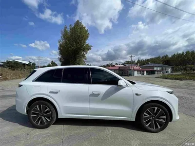 2025 Li Auto L6 Pro Smart Renewal Edition, фото 4, лот 11204115
