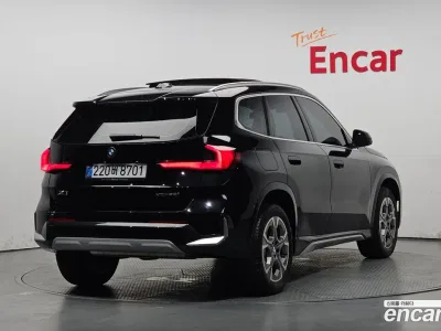 2025 BMW X1 xDrive 20i xLine, фото 1, лот 10063669