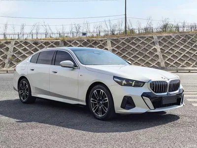 2025 BMW 5 Series 525Li M Sport Package, фото 3, лот 10479261