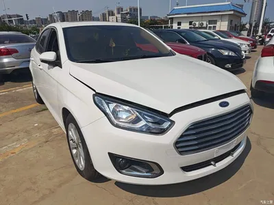 2015 Ford Escort 1.5L Automatic Fashion, фото 4, лот 10387598