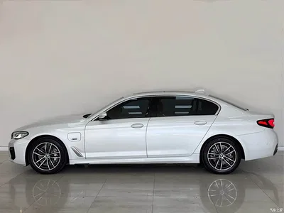 2022 BMW 5 Series New Energy 535Le Pioneer M Sport Package, фото 4, лот 10474177