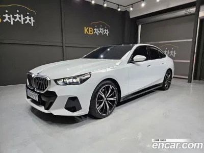 2026 BMW 5-Series 530i xDrive M Sport, фото 1, лот 10224615