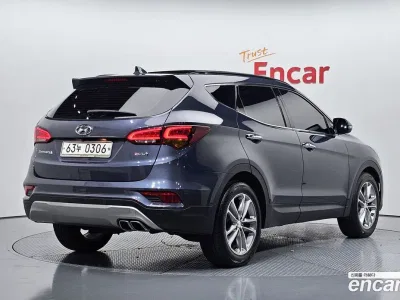 2017 Hyundai Santafe Diesel 2.0 2WD, фото 2, лот 10142291