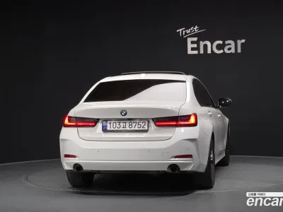 2024 BMW 3-Series 320i, фото 4, лот 10108721