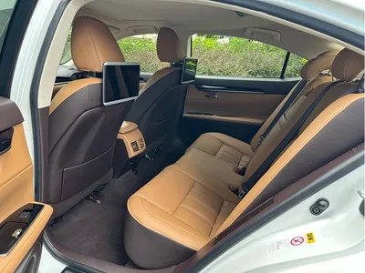 2015 Lexus ES 300h Comfort Edition, фото 4, лот 10625416