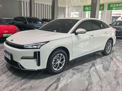2025 Geely Galaxy Galaxy L6 EM-i 60km Voyage Edition, фото 1, лот 11547602