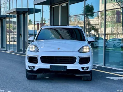 2015 Porsche Cayenne, фото 2, лот 10418940