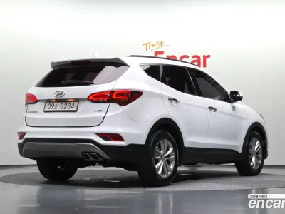 2018 Hyundai Santafe Diesel 2.0 2WD, фото 2, лот 10619796