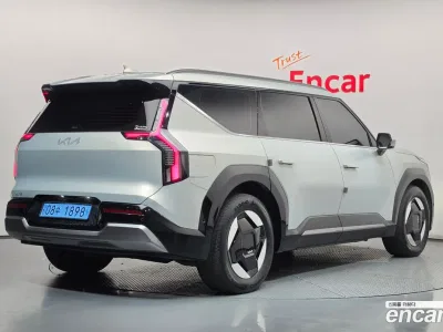 2024 Kia EV9 Long Range 4WD, фото 2, лот 10636968