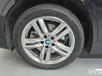 2020 BMW X1 xDrive 20i M Sport, фото 4, лот 10066192