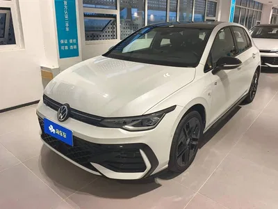 2025 Volkswagen Golf 300TSI R-Line, фото 1, лот 11397706